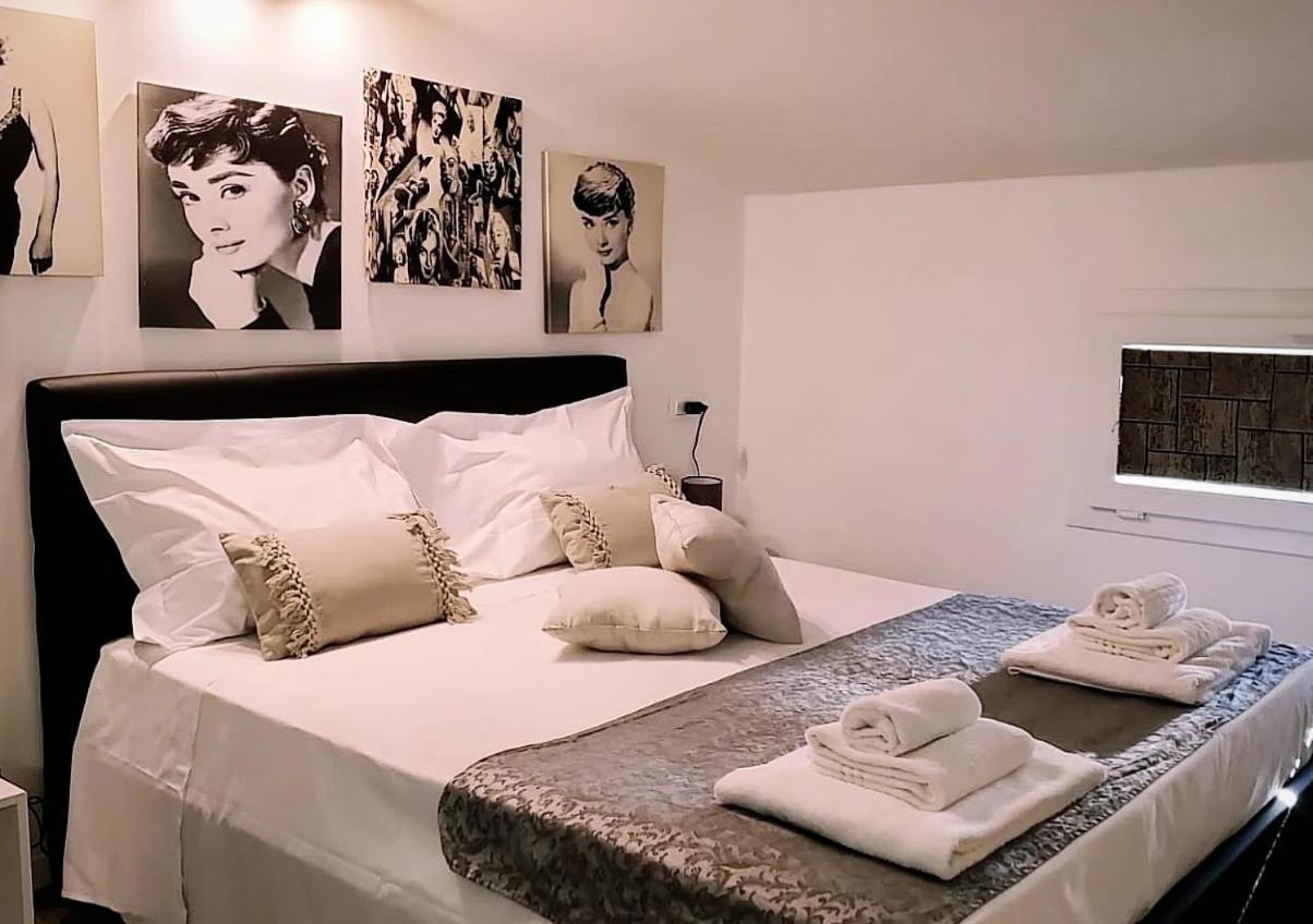 ᗰiki Hoᑌտᗴ Apartamento Florença Exterior foto